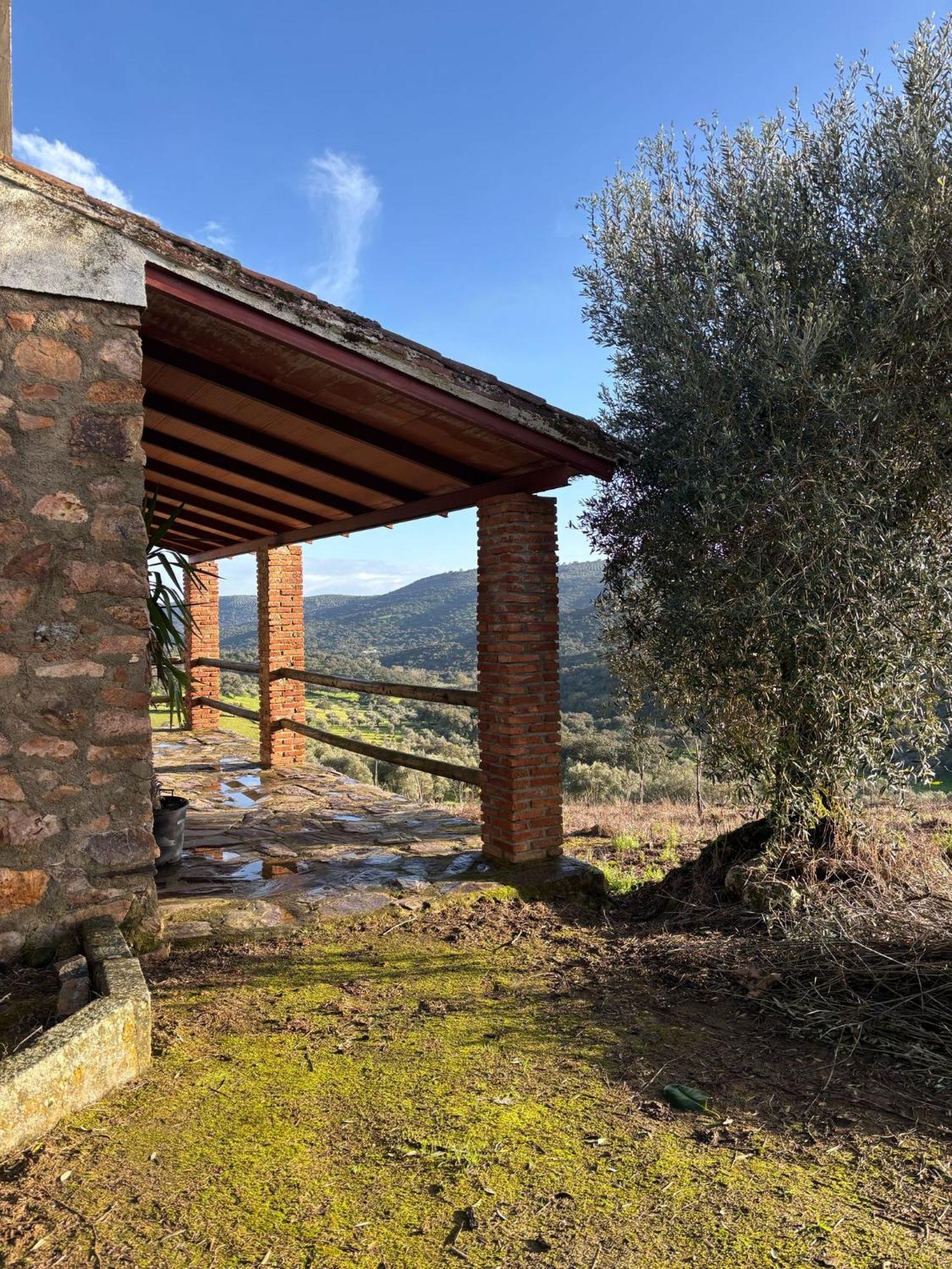 Casas Rurales Los Llanos 丰特斯-德莱昂 外观 照片